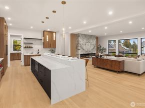 1630 104th Avenue SE, Bellevue WA 98004