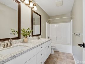 14148 SE 154th Place, Renton WA 98058