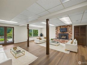 10720 11 Avenue NW, Seattle WA 98177