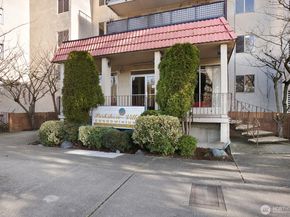 9030 Seward Park Avenue S 411, Seattle WA 98118