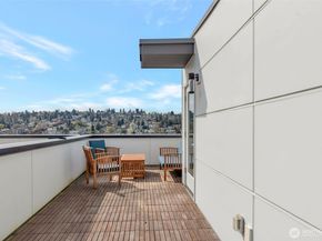 3406 15th Avenue W C, Seattle WA 98119