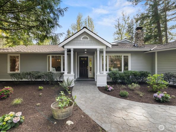 24309 SE 25th Street, Sammamish WA 98075