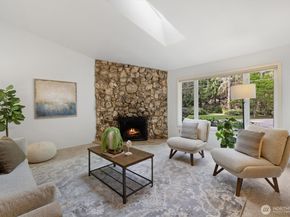 24309 SE 25th Street, Sammamish WA 98075