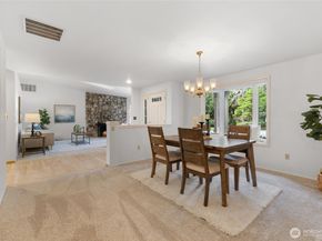 24309 SE 25th Street, Sammamish WA 98075