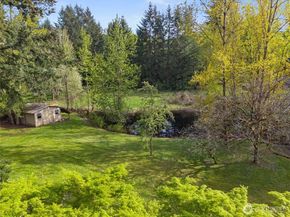 24309 SE 25th Street, Sammamish WA 98075