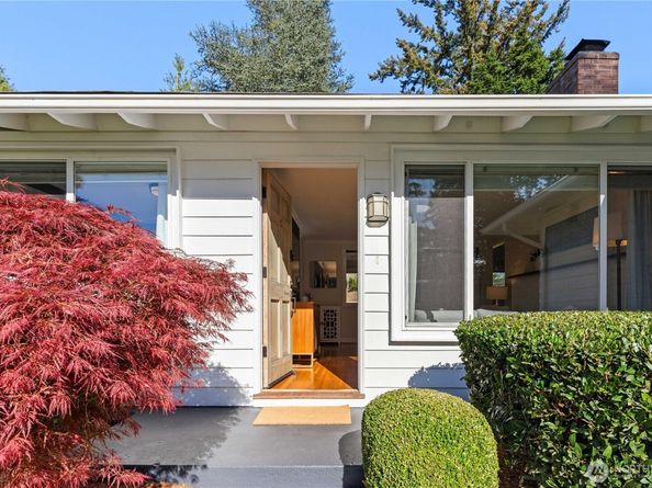 2012 168th Avenue, Bellevue WA 98008