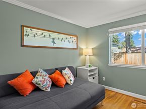 2012 168th Avenue, Bellevue WA 98008