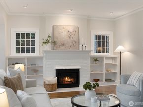 5265 16th Avenue NE, Seattle WA 98105