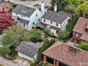 8218 Latona Avenue NE, Seattle WA 98115