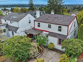 8218 Latona Avenue NE, Seattle WA 98115