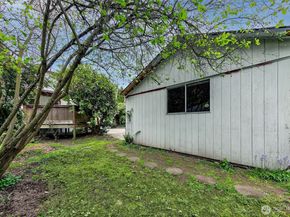 8218 Latona Avenue NE, Seattle WA 98115