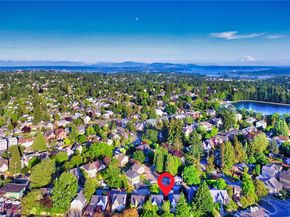 7818 NE Lake City Way NE, Seattle WA 98115