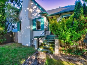 7818 NE Lake City Way NE, Seattle WA 98115