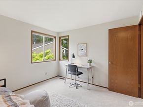 14132 177th Avenue NE, Redmond WA 98052