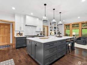 28610 SE 43rd Street, Fall City WA 98024