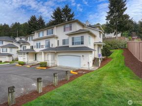 4724 Mill Pond Drive SE 702, Auburn WA 98092