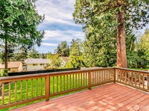 11339 40th Avenue NE, Seattle WA 98125