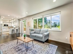 11339 40th Avenue NE, Seattle WA 98125