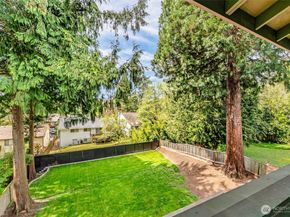 11339 40th Avenue NE, Seattle WA 98125