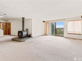 11150 Champagne Point Road NE, Kirkland WA 98034
