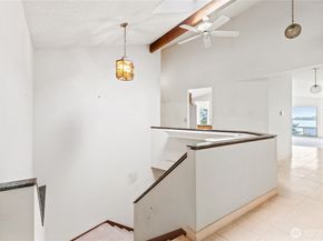 11150 Champagne Point Road NE, Kirkland WA 98034