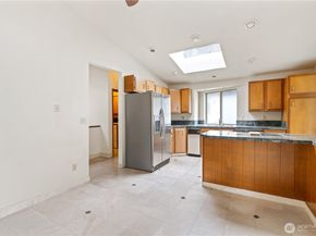 11150 Champagne Point Road NE, Kirkland WA 98034