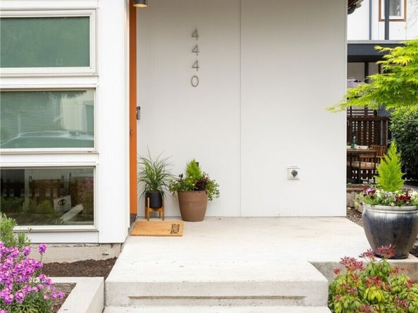 4440 Renton Avenue S, Seattle WA 98108