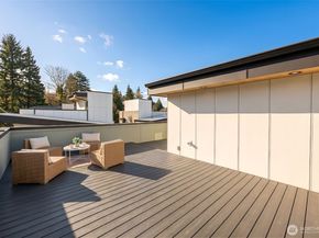 5204 Sand Point Way NE, Seattle WA 98105