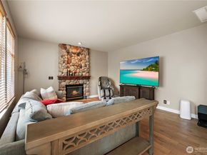 4804 Hartford Way, Mukilteo WA 98275