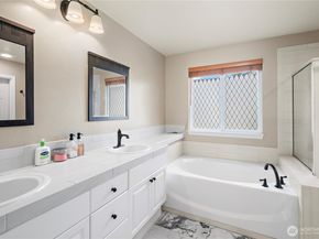 4804 Hartford Way, Mukilteo WA 98275