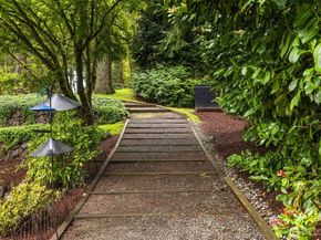 18316 NE 133rd Street, Redmond WA 98052