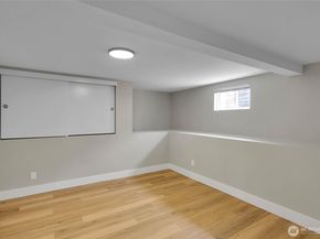 7901 16th Avenue SW, Seattle WA 98106