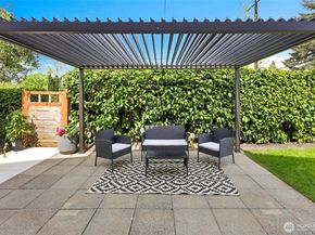 7901 16th Avenue SW, Seattle WA 98106