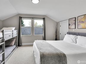 7901 16th Avenue SW, Seattle WA 98106