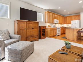 2506 152nd Street SW, Lynnwood WA 98087
