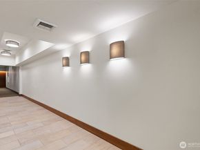 900 Lenora Street W801, Seattle WA 98121