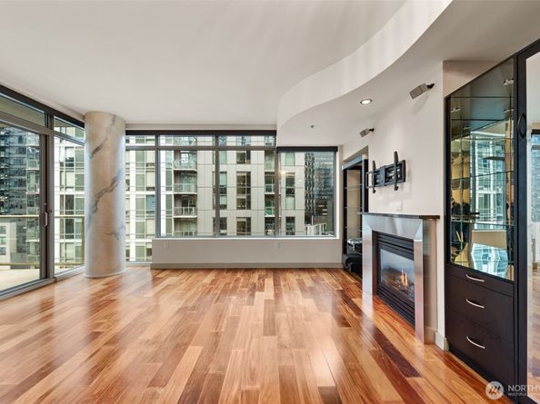 900 Lenora Street W801, Seattle WA 98121