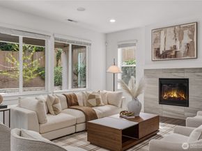 21113 46th Place W, Lynnwood WA 98036