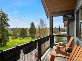 3010 NE 55th Street, Seattle WA 98105