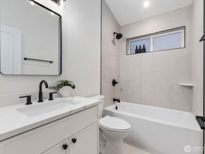 7134 34th Avenue SW, Seattle WA 98126