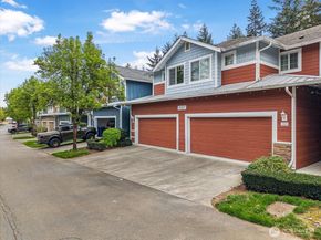35227 SE Aspen Lane 1202, Snoqualmie WA 98065
