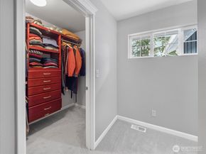 35227 SE Aspen Lane 1202, Snoqualmie WA 98065