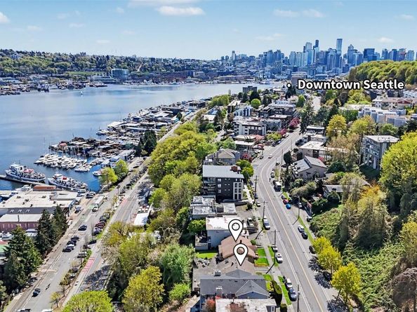 2540 Dexter Ave N Avenue N, Seattle WA 98109