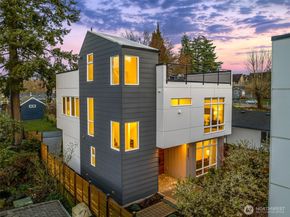 8848 20th Avenue SW, Seattle WA 98106