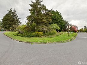 31446 28th Place SW, Federal Way WA 98023
