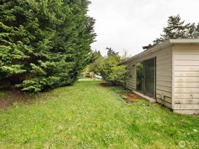 31446 28th Place SW, Federal Way WA 98023