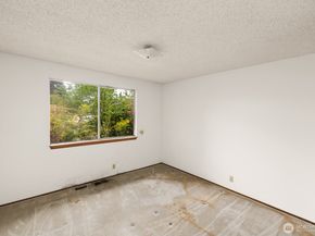 31446 28th Place SW, Federal Way WA 98023