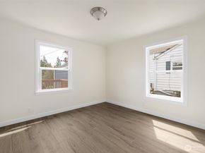 330 Dora Avenue, Bremerton WA 98312
