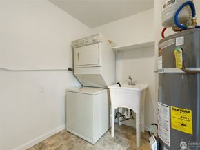 330 Dora Avenue, Bremerton WA 98312