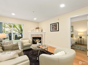 12345 Roosevelt Way NE 209, Seattle WA 98125